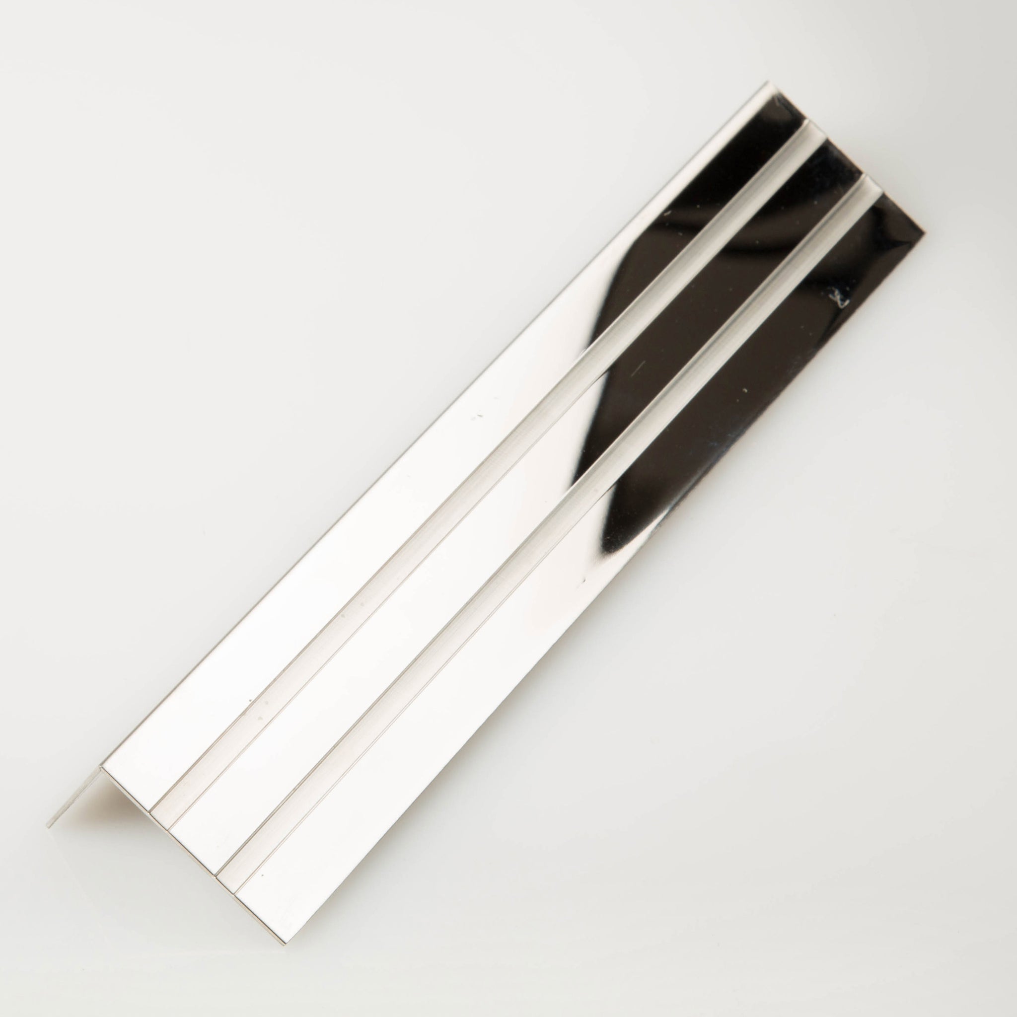 tiles nosing